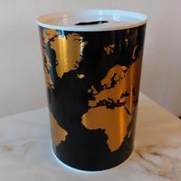 Salvadanaio in latta stampata