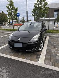 RENAULT SCENIC 2010