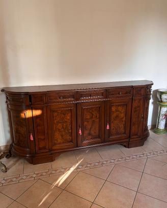Comoda antica