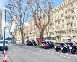 5 LOCALI A GENOVA