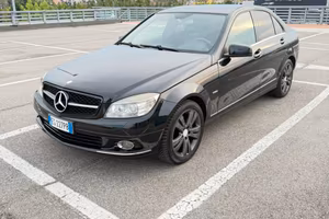 Mercedes Benz  Classe C (W204)