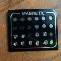 orecchini magnetici diamantino senza buco uomo
