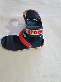 Sandalo CROCS bimbo/a n. 32 blu e rosso.