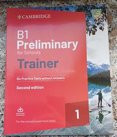 Libro di inglese B1 Preiminary trainer