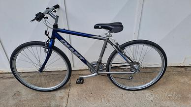 Bici GIANT sfruttata pochissimo 