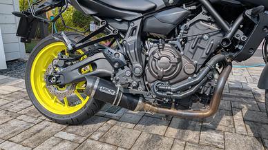Yamaha MT-07 Night Fluo - PARI AL NUOVO