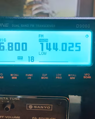 ZASTONE D9000 – Radio Bibanda VHF/UHF – Perfetta
