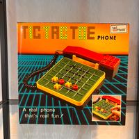 Telefono vintage Tic Tac Toe