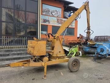 Caricaletame con pinza