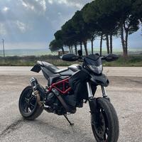 Ducati hypermotard 821