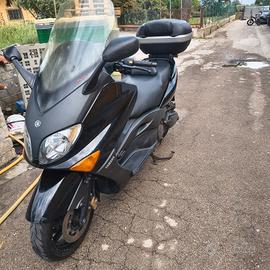 yamaha T max 500