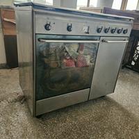 cucina a gas con forno