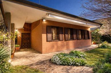 Villa singola immersa nel verde