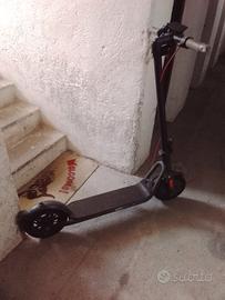 monopattino elettrico