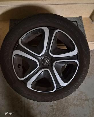 Cerchi originali Citroën c3 com pneumatici 