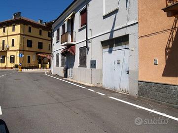 Villa di 200 m² con 4 locali e box auto a Vinzagli