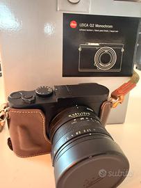 Leica q2 monochrome