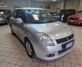 Suzuki. swift 4×4 1 .3. 2300