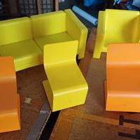 Mobili Barbie degli anni '70 sedie e d