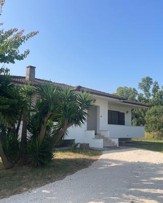 Villa unifamiliare a Latina, a pochi minuti dal ma