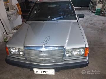 Mercedes 190E del 1989