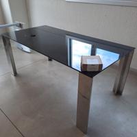 Tavolo Estensibile in Vetro e Acciaio Inox