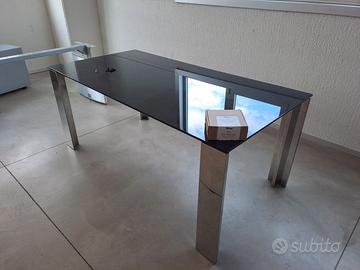 Tavolo Estensibile in Vetro e Acciaio Inox