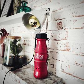 Lampada Coca-cola con retrogusto Ikea