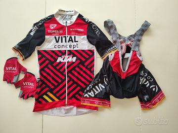 Noret Team Vital Concept KTM Tg S + guanti M
