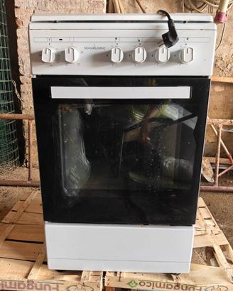 Cucina Schaub Lorenz a gas con forno elettrico