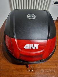 Bauletto Givi 30 l.