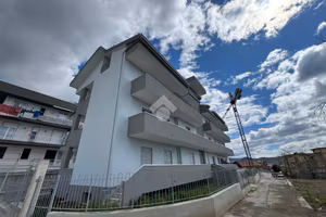 2 LOCALI A SAN CIPRIANO PICENTINO