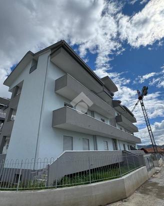 2 LOCALI A SAN CIPRIANO PICENTINO
