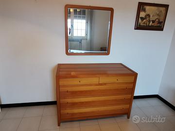 Cassettiera in legno rovere