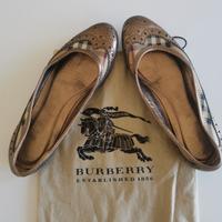 Scarpe Burberry modello ballerine