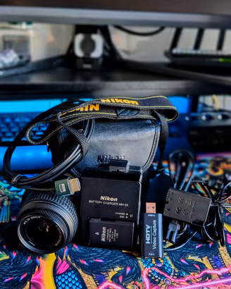 Reflex Nikon D3100 Kit Completo per Streaming