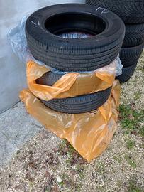 gomme estive Continental  215r65 R17