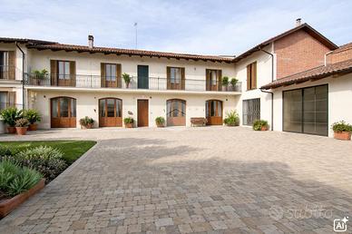 CASA SEMINDIPENDENTE A MONTALDO ROERO