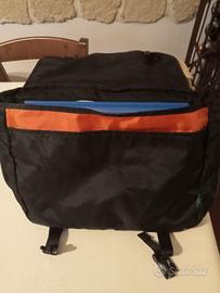 borsa a tracolla Benetton nera e rossa 