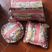 SET CUSCINI CON TOVAGLIETTA