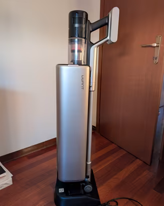 Aspirapolvere con Stazione UWANT V800