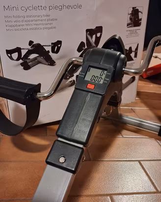 Mini cyclette pieghevole