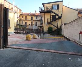 Box singolo Milano Affori via Faccio