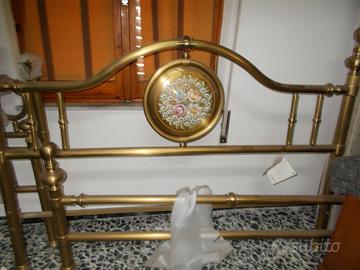 Letto matrimoniale ottone