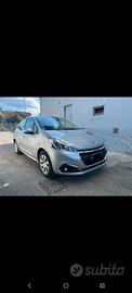 Peugeot 208  ok neopatentati 