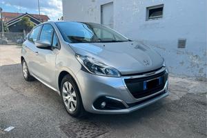 Peugeot 208  ok neopatentati 