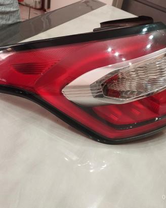 FANALE POSTERIORE SX KUGA