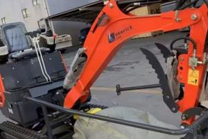 Mini Escavatore 18 Q