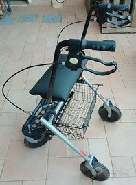 Deambulatore Girello richiudibile per anziani