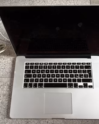 macbook pro retina 2015, 15 pollici. GiàFormattato